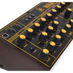 Behringer WASP Deluxe