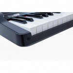 The ONE Light Keyboard - czarny