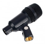 AKG P4