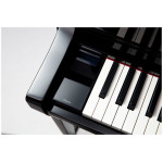 Yamaha CLP-775 PE