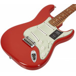 Fender LTD Player Stratocaster PF FRD