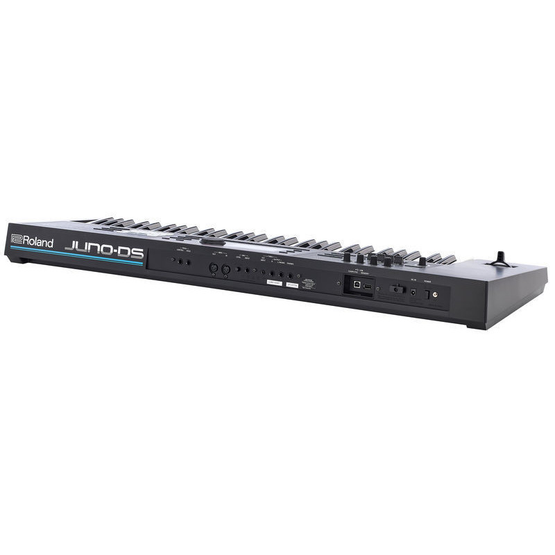 Roland Juno DS 61 syntezator, stacja robocza