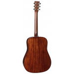 Martin D18