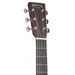 Martin D18