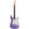 Fioletowa gitara elektryczna Squier Stratocaster.